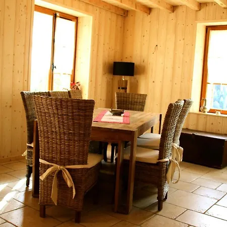 Les Authentics - La Ferme Des Delices & Ferienhaus